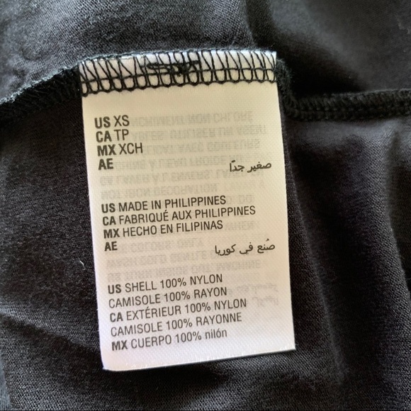 🌸New🌸 Embellished Sheer Mock Top Black INC Sz S - Picture 7 of 9